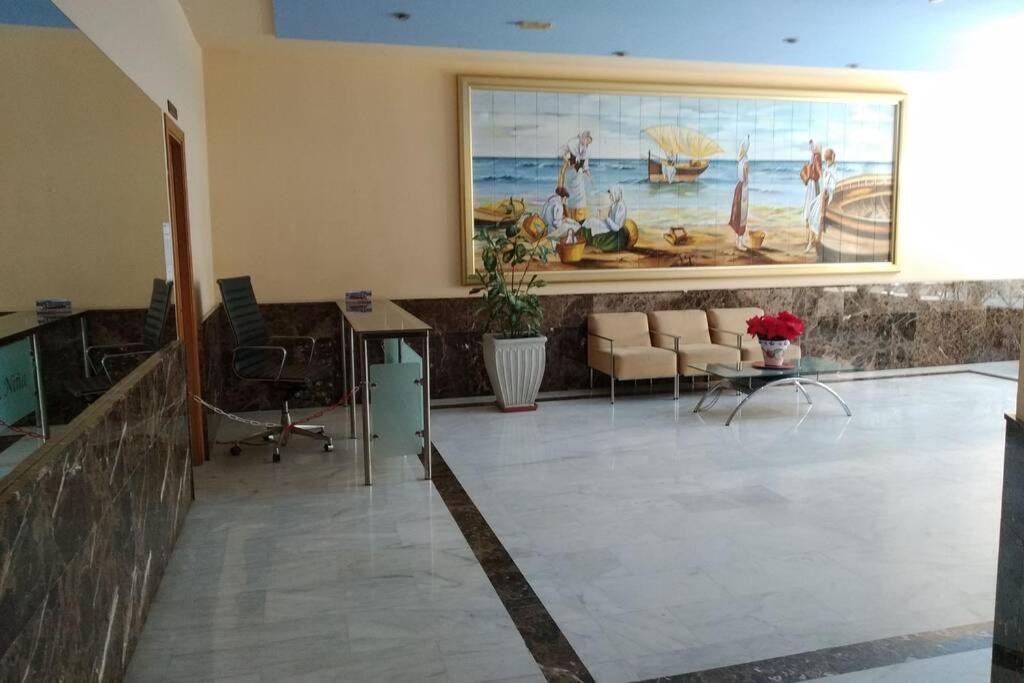 Appartement Vue Sur Mer Avenue De L'Europe Benidorm Eksteriør billede